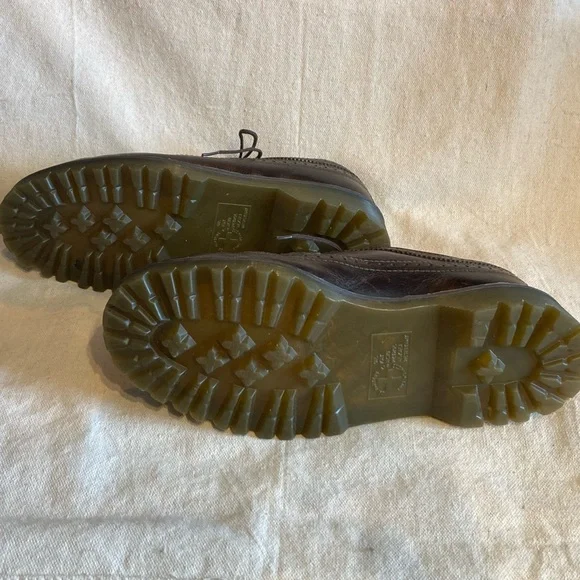 Dr. Martens Brown Wingtips US Men’s 9 M - Picture 8 of 10